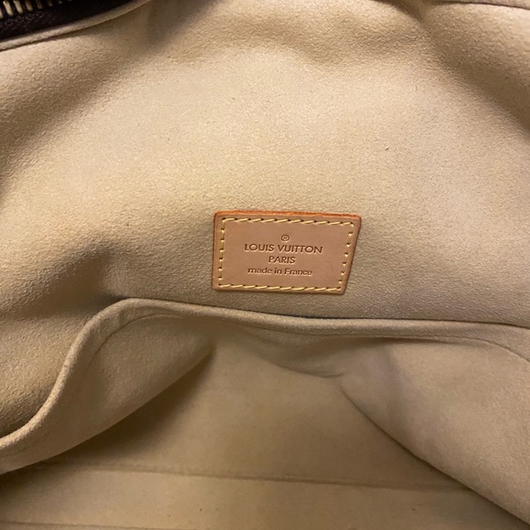 RETIRED LOUIS VUITTON GM MANHATTAN AMAZING PURSE❤️❤️❤️❤️❤️❤️❤️❤️ - Picture 12 of 13